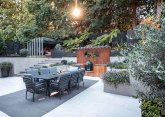 Outdoor Living Spaces - Mian Builders London