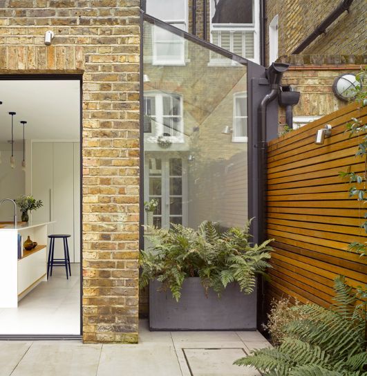 Side Extension Services in London - Mian Builders London