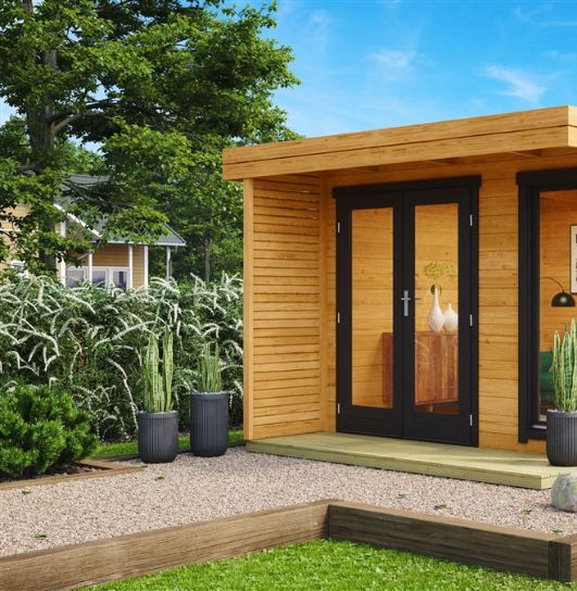 Summer House Services in London | Mian Builders London