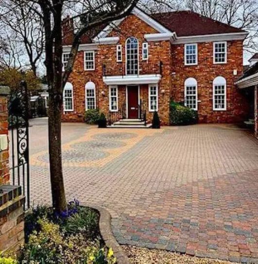 Driveway Cleaning and Repair Services in London | Mian Builders London